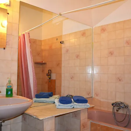 Vaci Otel